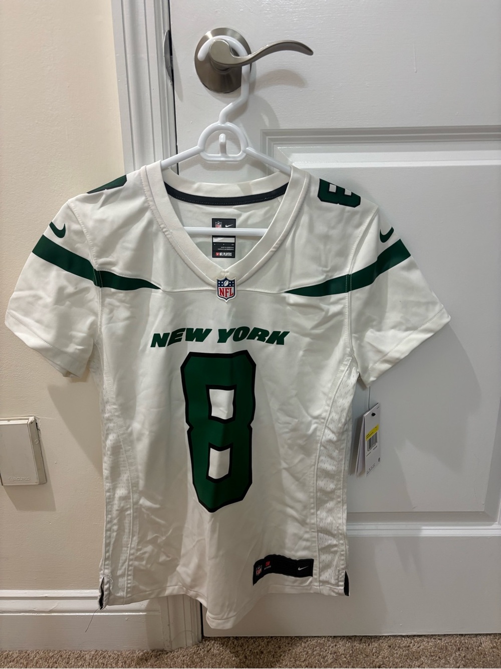 Nike New York Jets NFL Women’s White & Green Football Jersey - #8 Roger’s